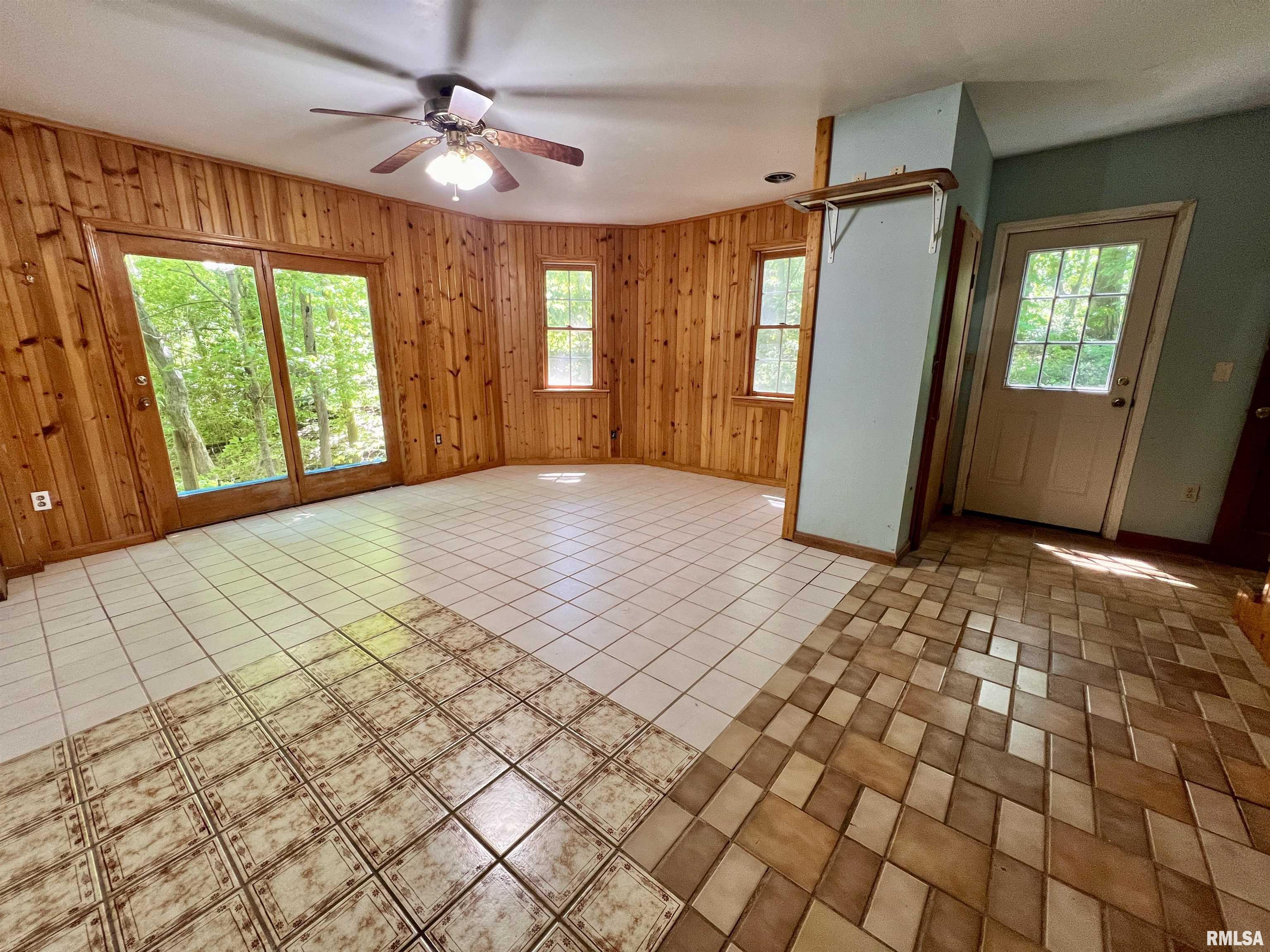 88 South Jungle Road Murphysboro, IL 62966 - Photo 40 of 68 Gallery Image 40