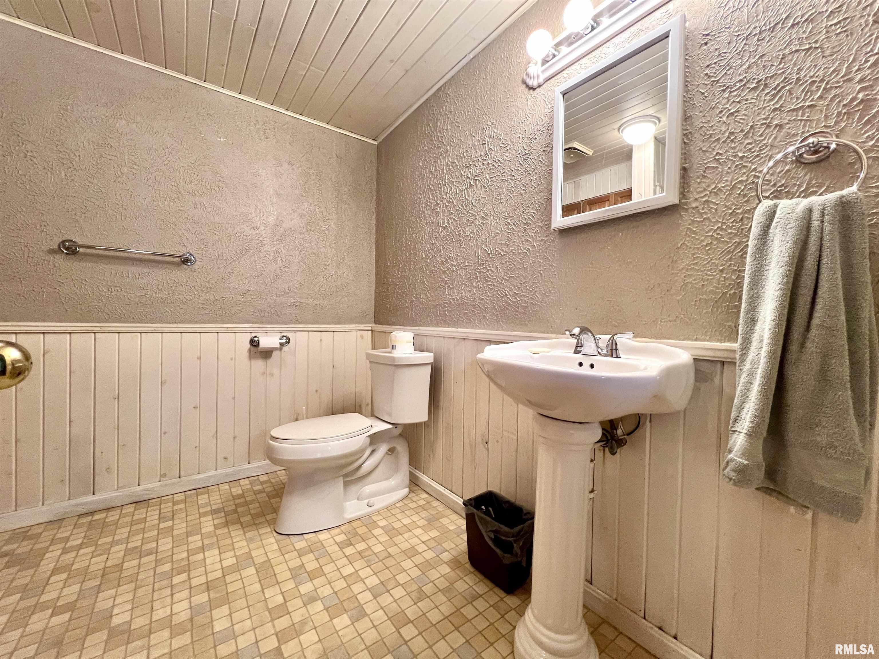 88 South Jungle Road Murphysboro, IL 62966 - Photo 46 of 68 Gallery Image 46