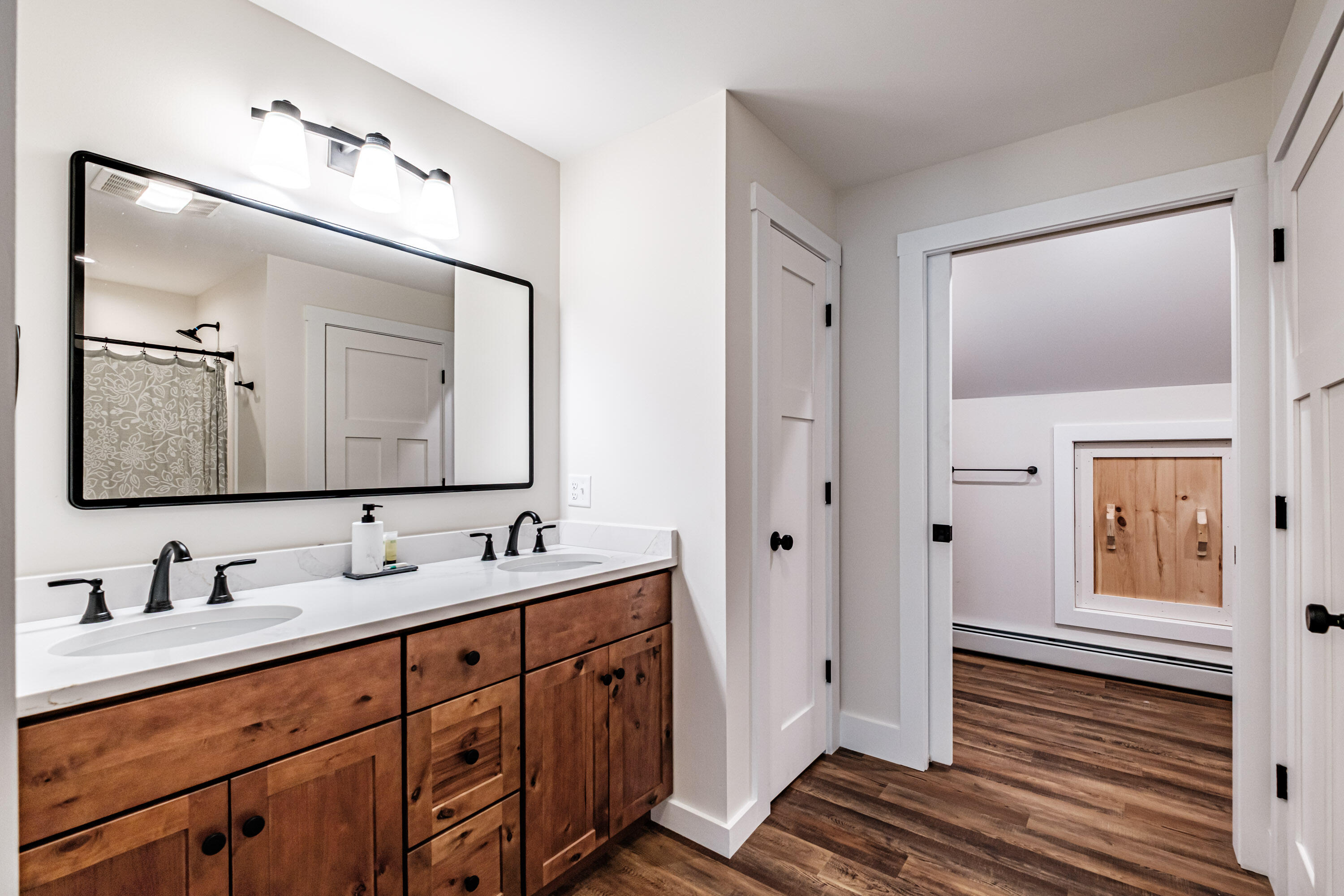 45 Shore Road Portland, ME 04109 - Photo 66 of 178 45 (63)