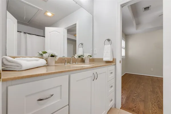 $4,500 | 5856 Oram Street, Dallas, TX 75206