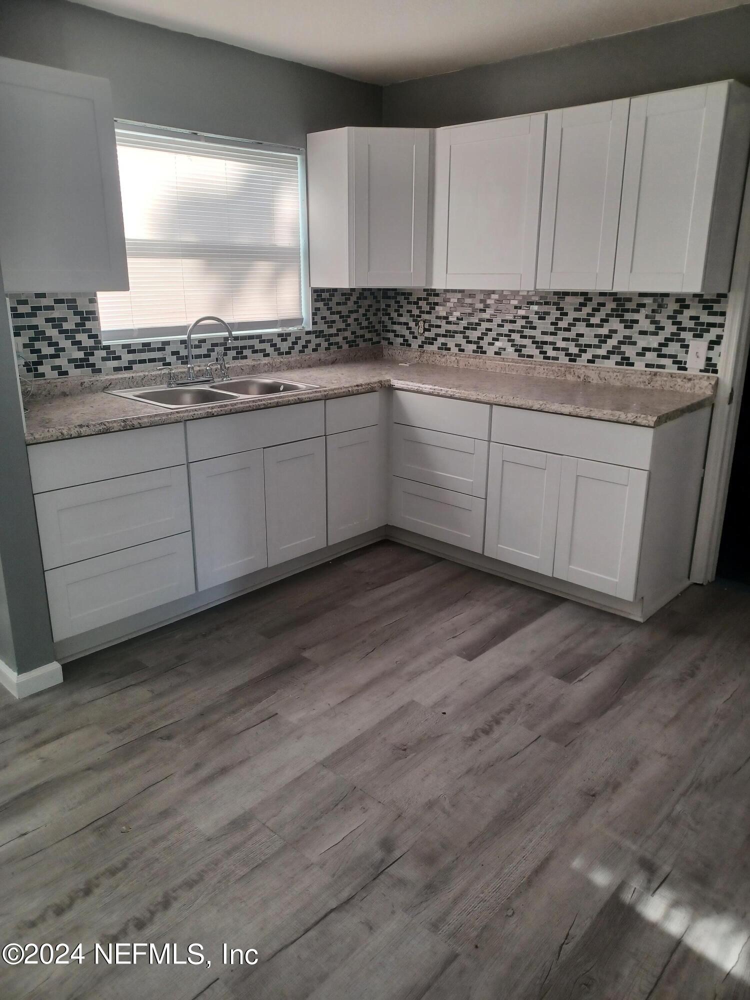2512 Rogero Road Jacksonville, FL 32211 - Photo 11 of 16 20240429_175315
