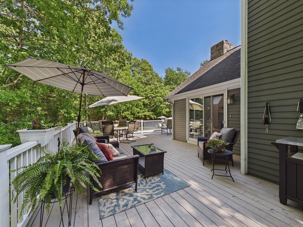 15 Heritage Road Acushnet, MA 02743 - Photo 26 of 42