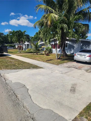 $3,100 | 1501 Northwest 174th Street, Miami Gardens, FL 33169