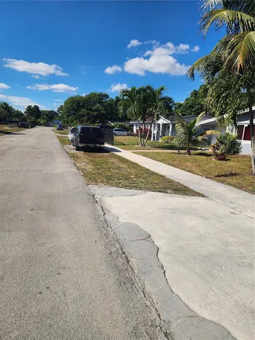 $3,100 | 1501 Northwest 174th Street, Miami Gardens, FL 33169