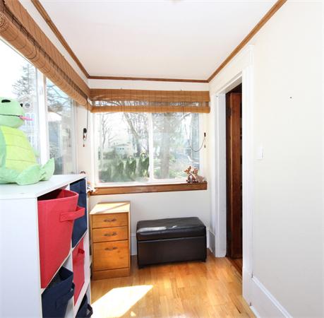 7 Linnet Street Boston, MA 02132 - Photo 4 of 25 Gallery Image 4