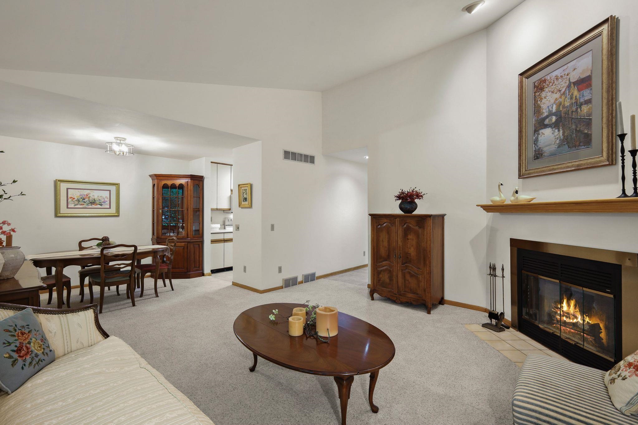 151 Ponwood Circle Madison, WI 53717 - Photo 6 of 48
