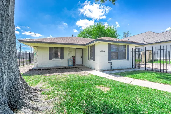 $2,480 | 4356 A Phlox Street, Houston, TX 77051