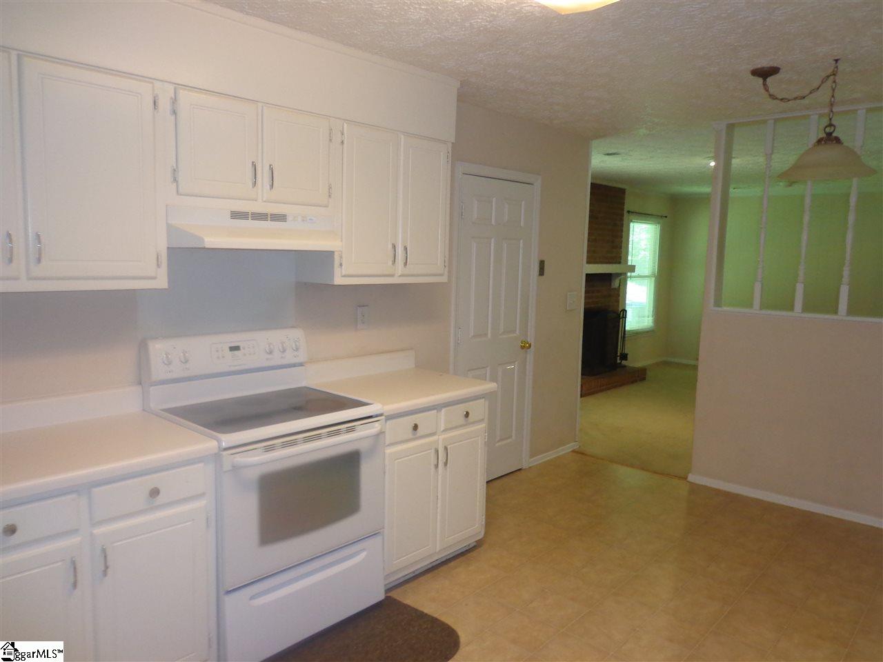 20 Clearfield Road Greenville, SC 29607 - Photo 11 of 28