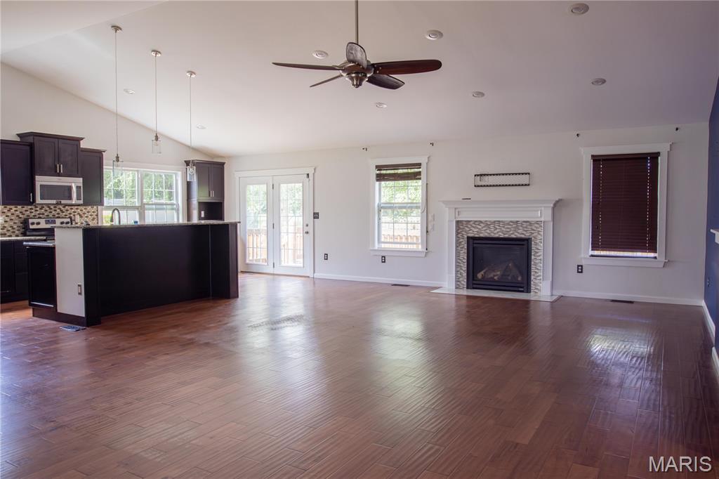 2763 Cascade Lake Drive Shiloh, IL 62221 - Photo 9 of 23
