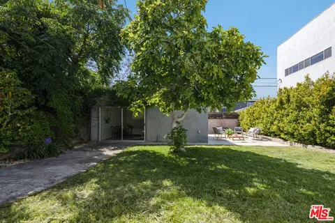 $1,849,000 | 935 Indiana Avenue, Venice, CA 90291