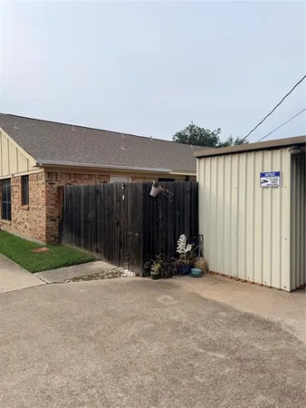 $1,750 | 5728 Cancun Drive, North Richland Hills, TX 76180