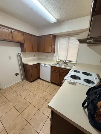 $1,750 | 5728 Cancun Drive, North Richland Hills, TX 76180