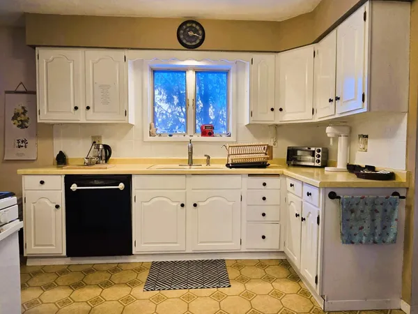 $335,500 | 49501 Highway 171, Gays Mills, WI 54631