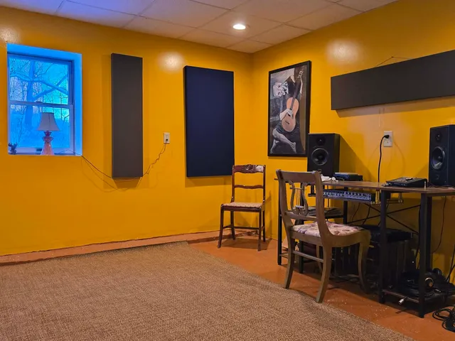 $342,800 | 49501 Highway 171, Gays Mills, WI 54631