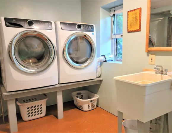 $335,500 | 49501 Highway 171, Gays Mills, WI 54631