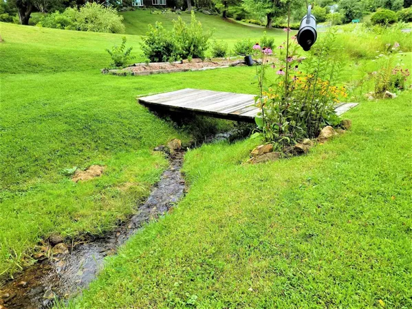 $335,500 | 49501 Highway 171, Gays Mills, WI 54631