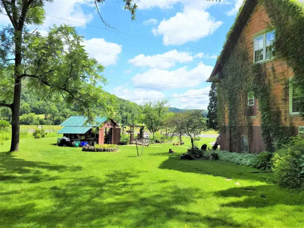 $335,500 | 49501 Highway 171, Gays Mills, WI 54631