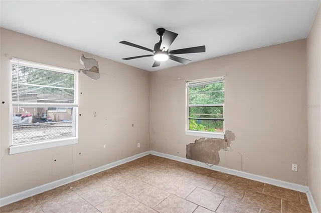 $225,000 | 236 Hillside Drive, Lakeland, FL 33803