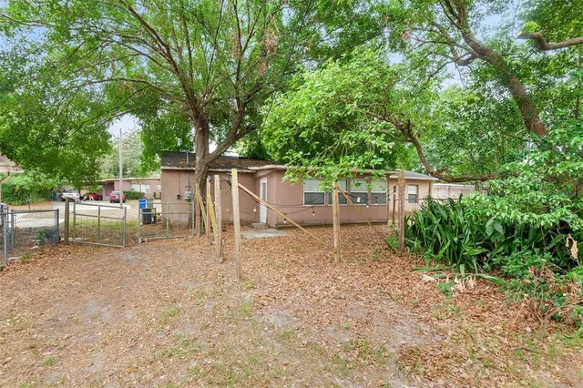 $225,000 | 236 Hillside Drive, Lakeland, FL 33803