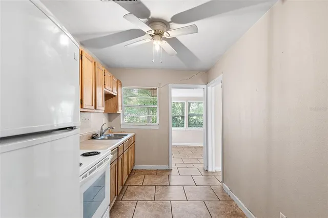 $225,000 | 236 Hillside Drive, Lakeland, FL 33803