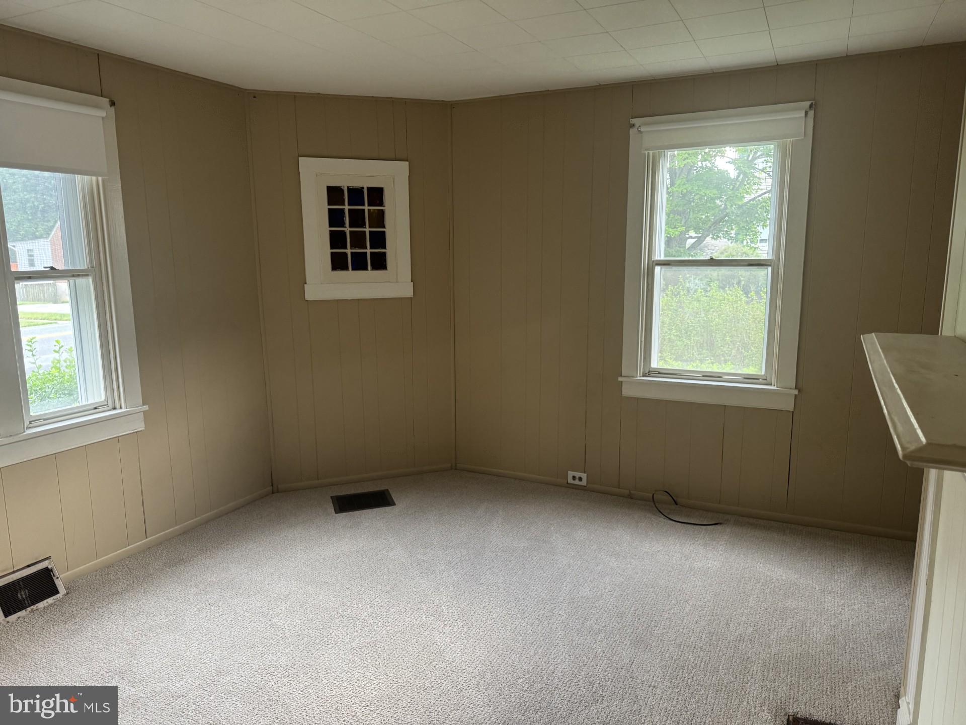 508 Warren Road Cockeysville, MD 21030 - Photo 9 of 19 1st level bedroom