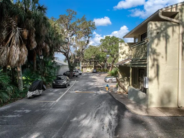 $149,900 | 1561 Lakeview Drive, Unit 969, Sebring, FL 33870