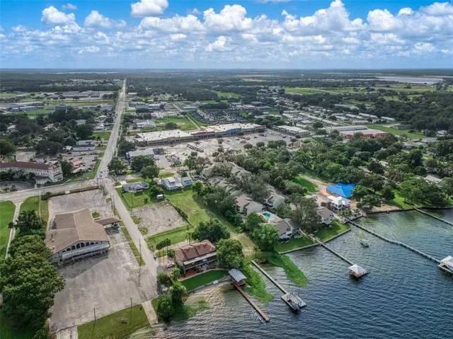 $149,900 | 1561 Lakeview Drive, Unit 969, Sebring, FL 33870