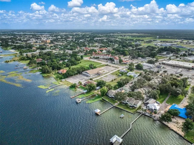 $149,900 | 1561 Lakeview Drive, Unit 969, Sebring, FL 33870