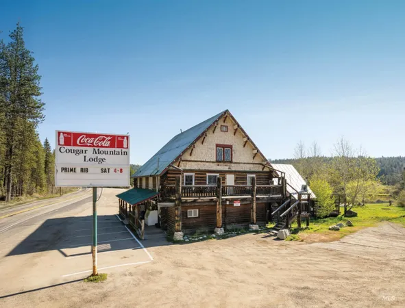 $875,000 | 9738 Highway 55, Smiths Ferry, ID 83611