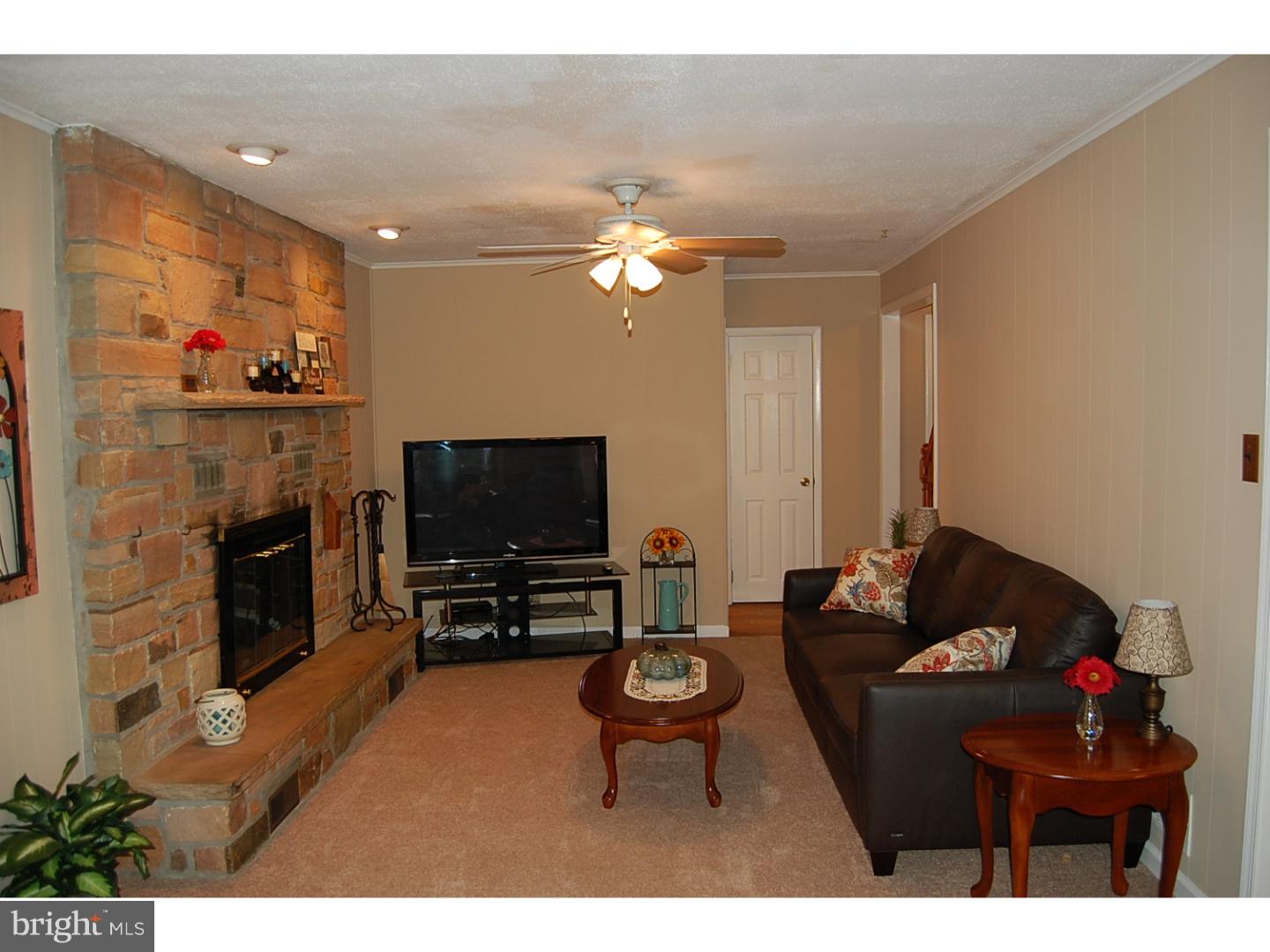 531 Elford Road Fairless Hills, PA 19030 - Photo 12 of 25 Gallery Image 12