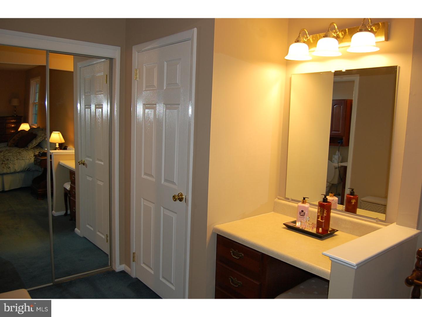 531 Elford Road Fairless Hills, PA 19030 - Photo 13 of 25 Gallery Image 13