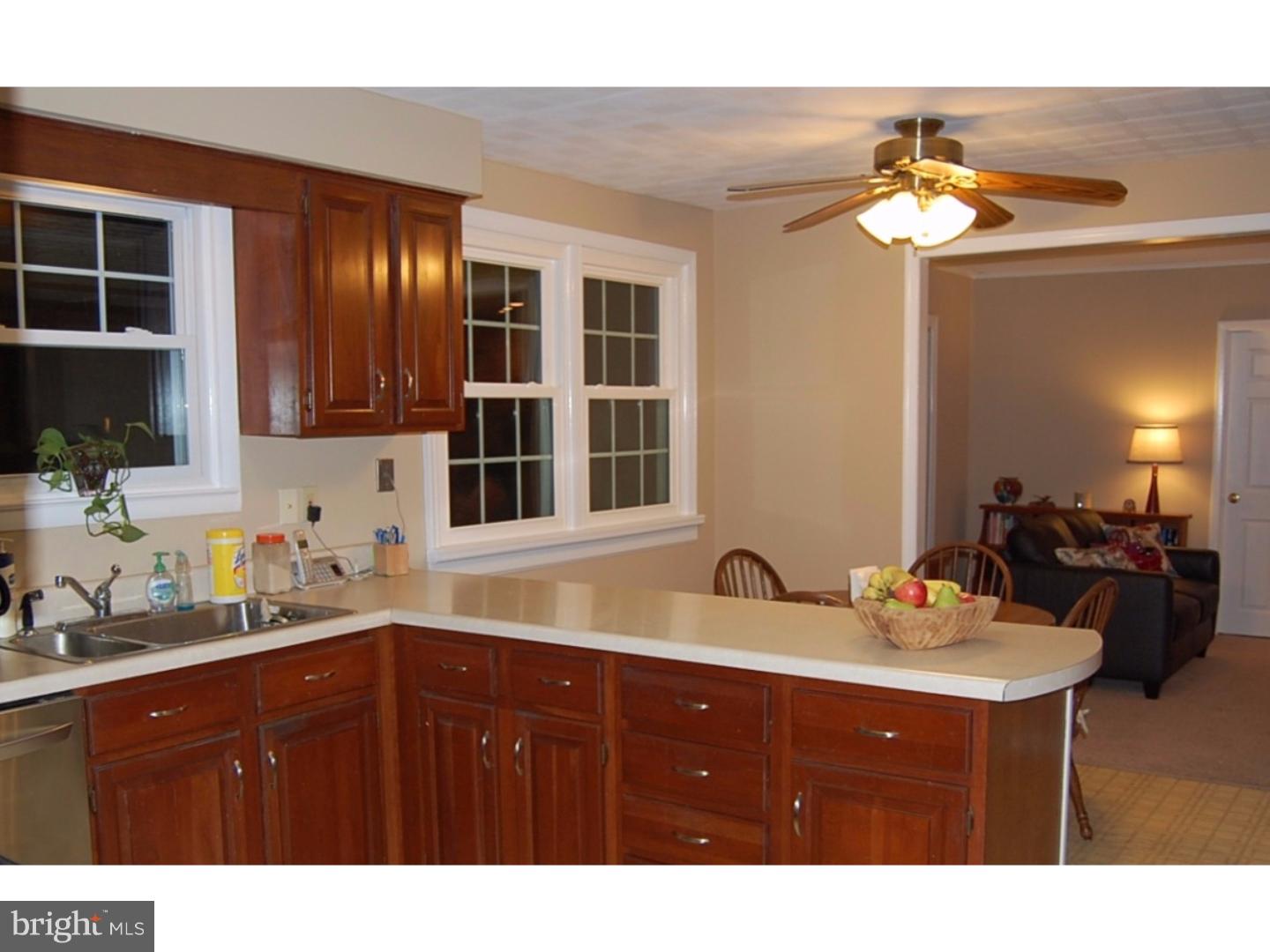 531 Elford Road Fairless Hills, PA 19030 - Photo 7 of 25 Kitchen