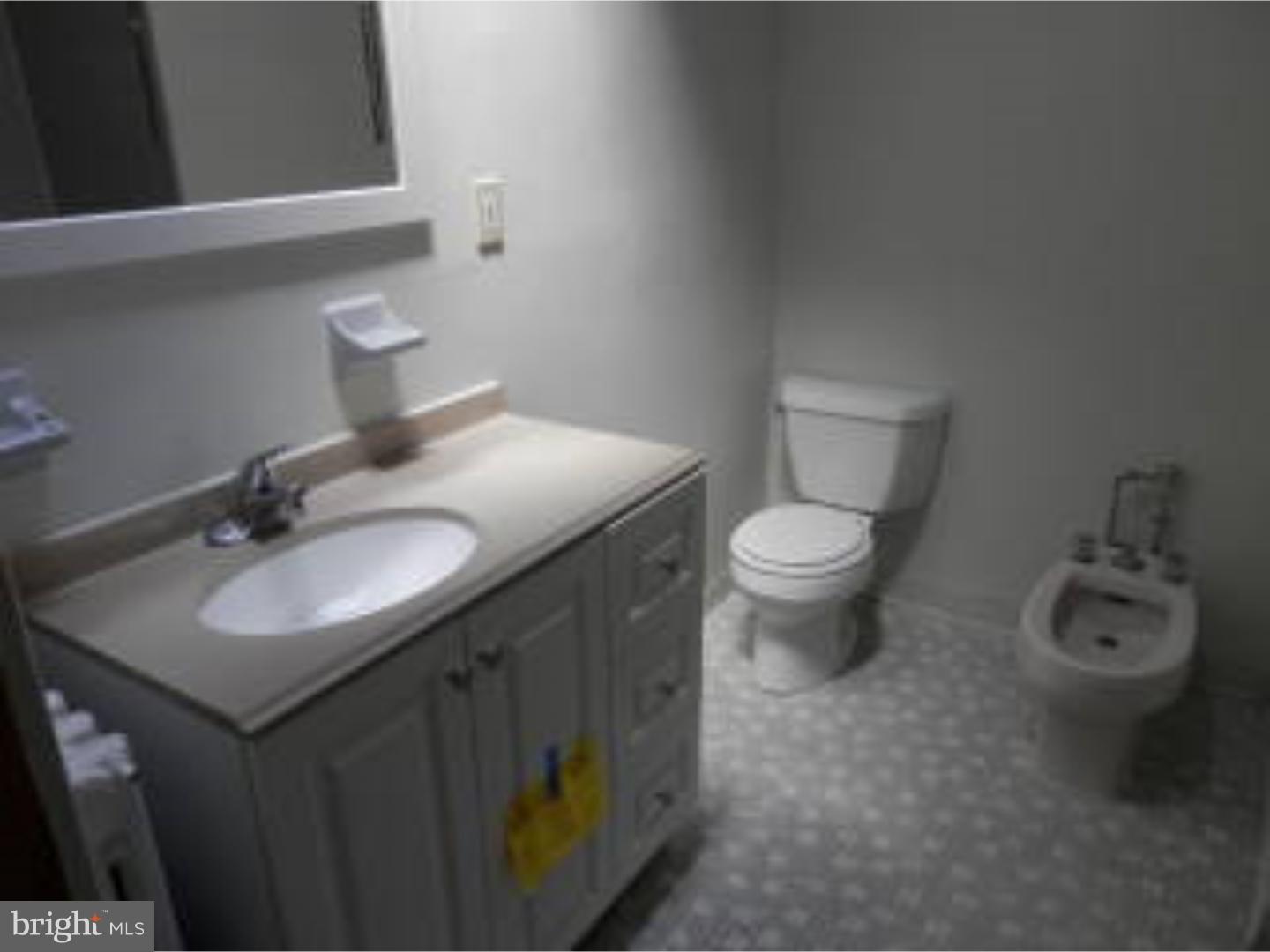 4455 Sherwood Road Philadelphia, PA 19131 - Photo 11 of 13 Bathroom