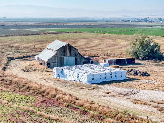$1,795,000 | 17131 Cotton Road, Los Banos, CA 93635