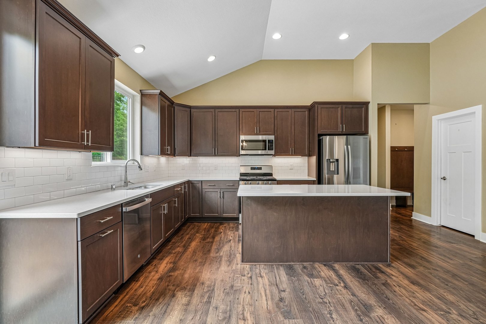 3130 Pritchard Drive Racine, WI 53406 - Photo 14 of 42