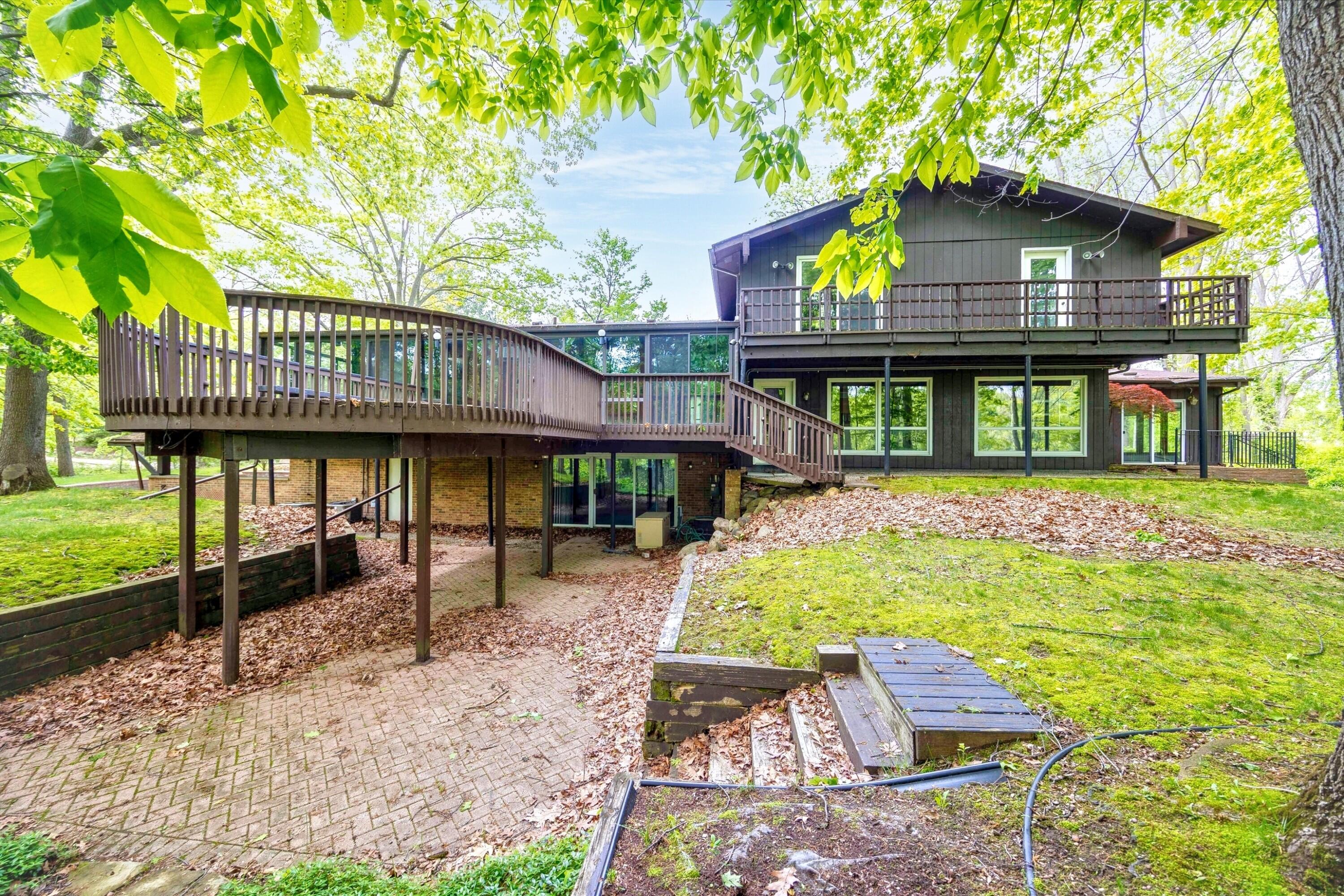 4710 Cove Road West Bloomfield, MI 48323 - Photo 108 of 121 deleted25012083_24
