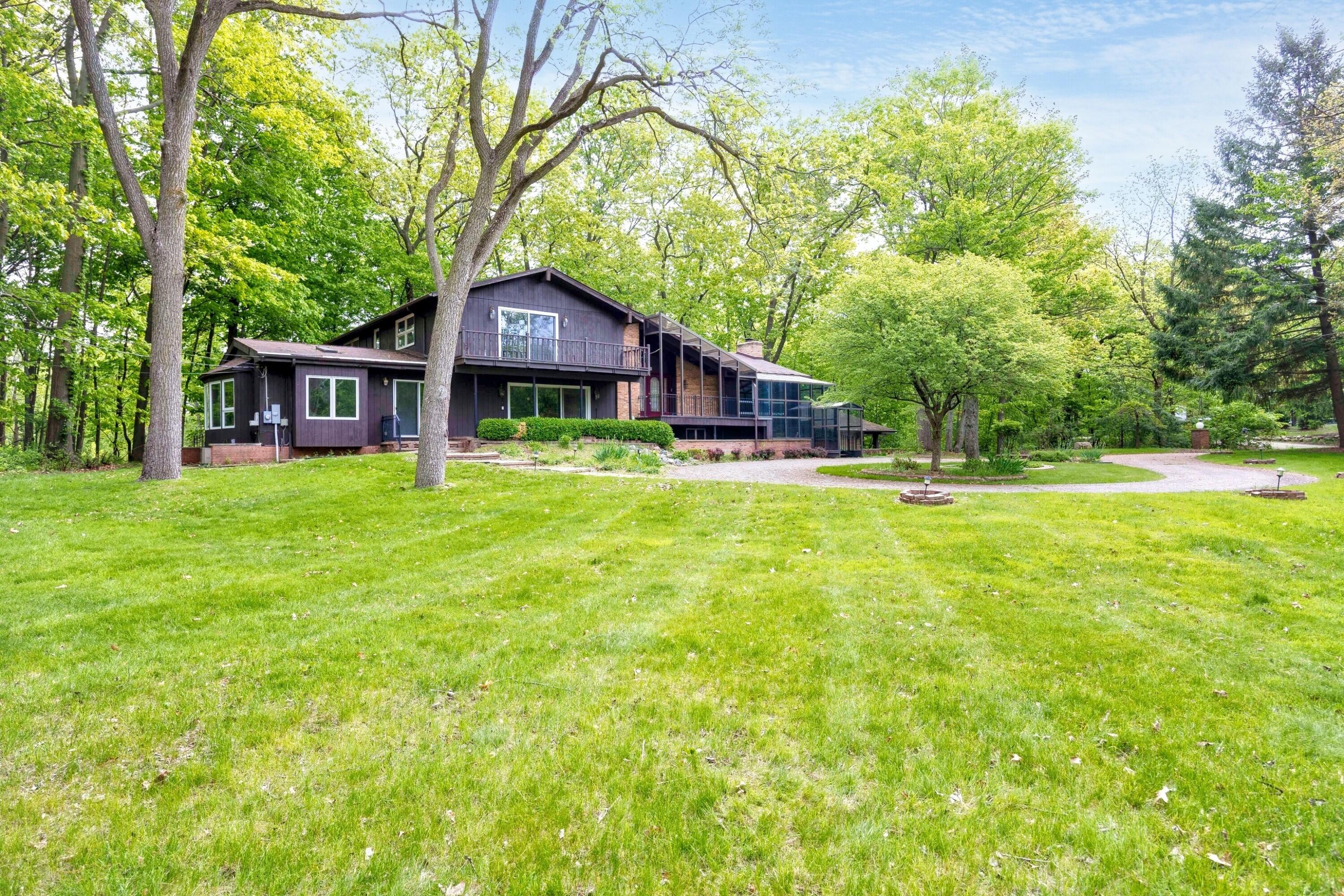 4710 Cove Road West Bloomfield, MI 48323 - Photo 113 of 121 deleted25012083_32