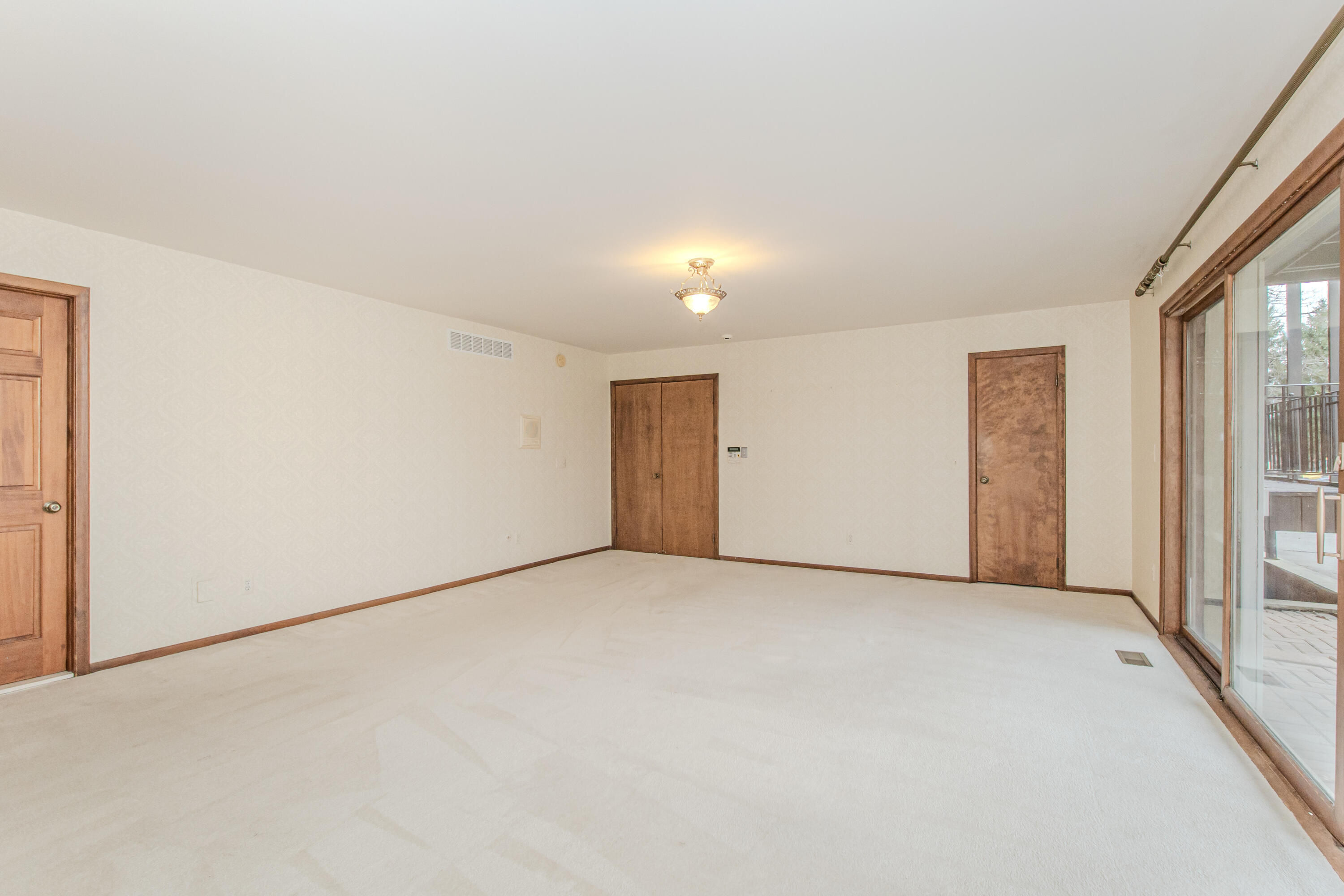 4710 Cove Road West Bloomfield, MI 48323 - Photo 50 of 121 08625012083_158
