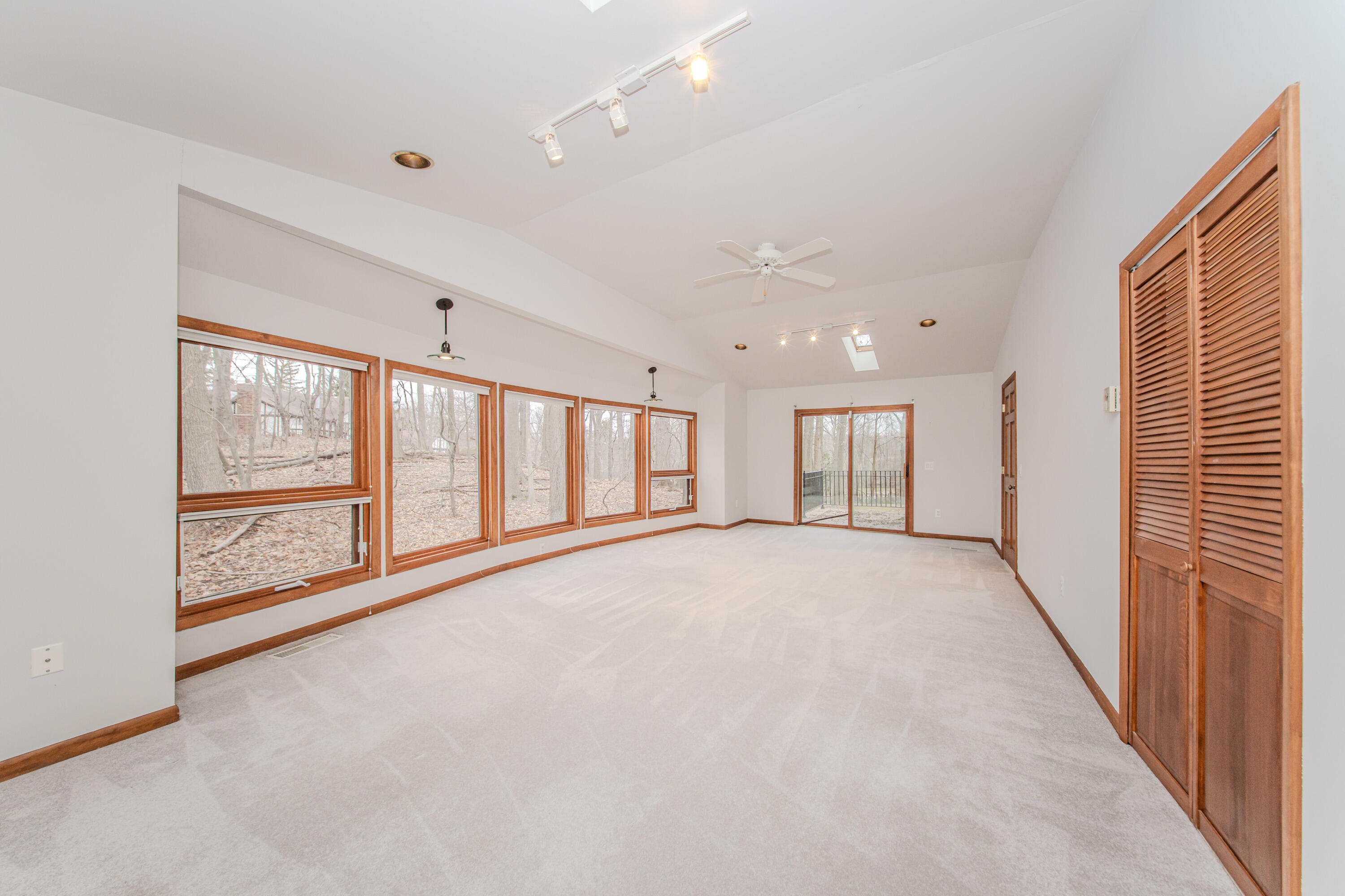 4710 Cove Road West Bloomfield, MI 48323 - Photo 54 of 121 09225012083_167