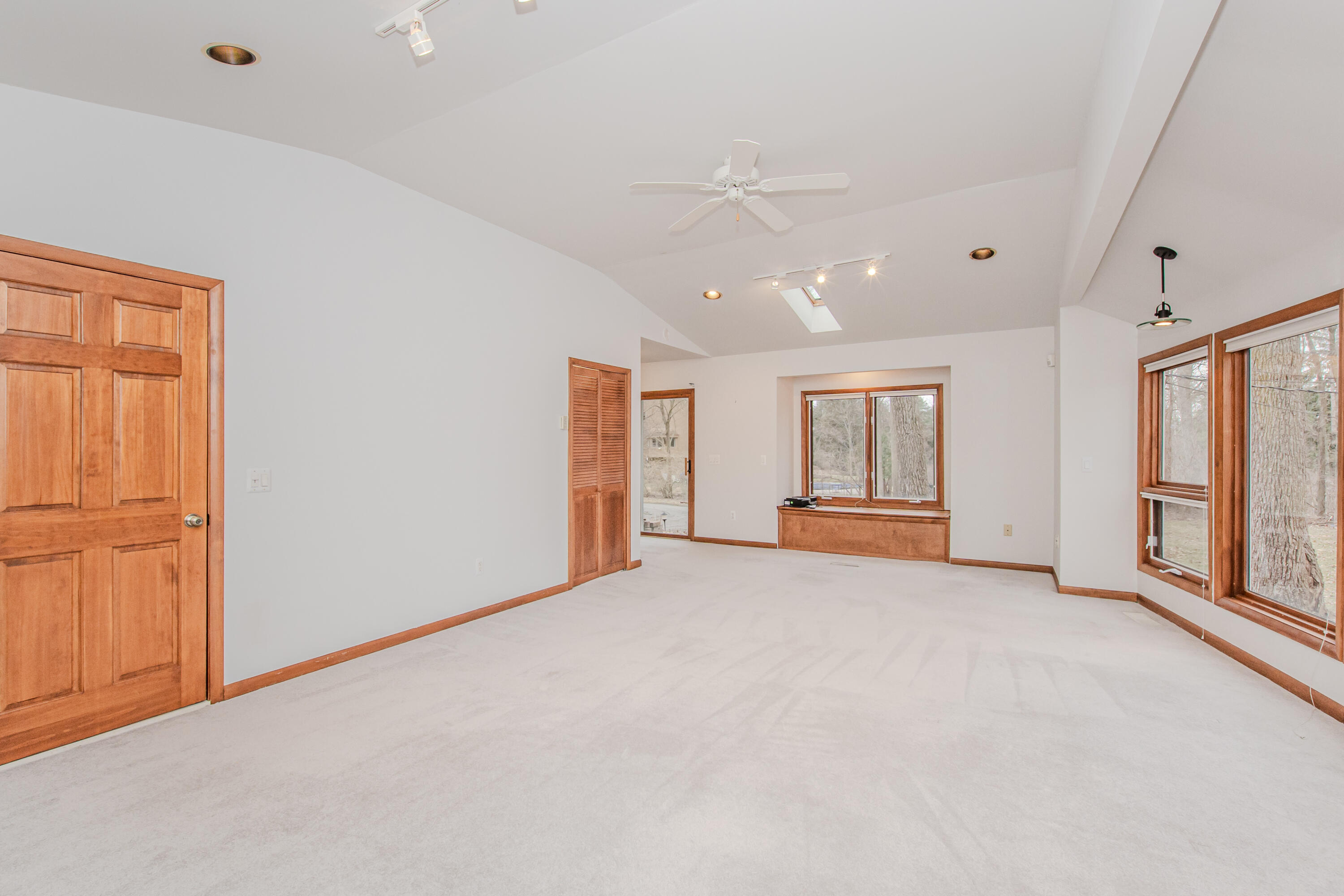 4710 Cove Road West Bloomfield, MI 48323 - Photo 56 of 121 09425012083_164