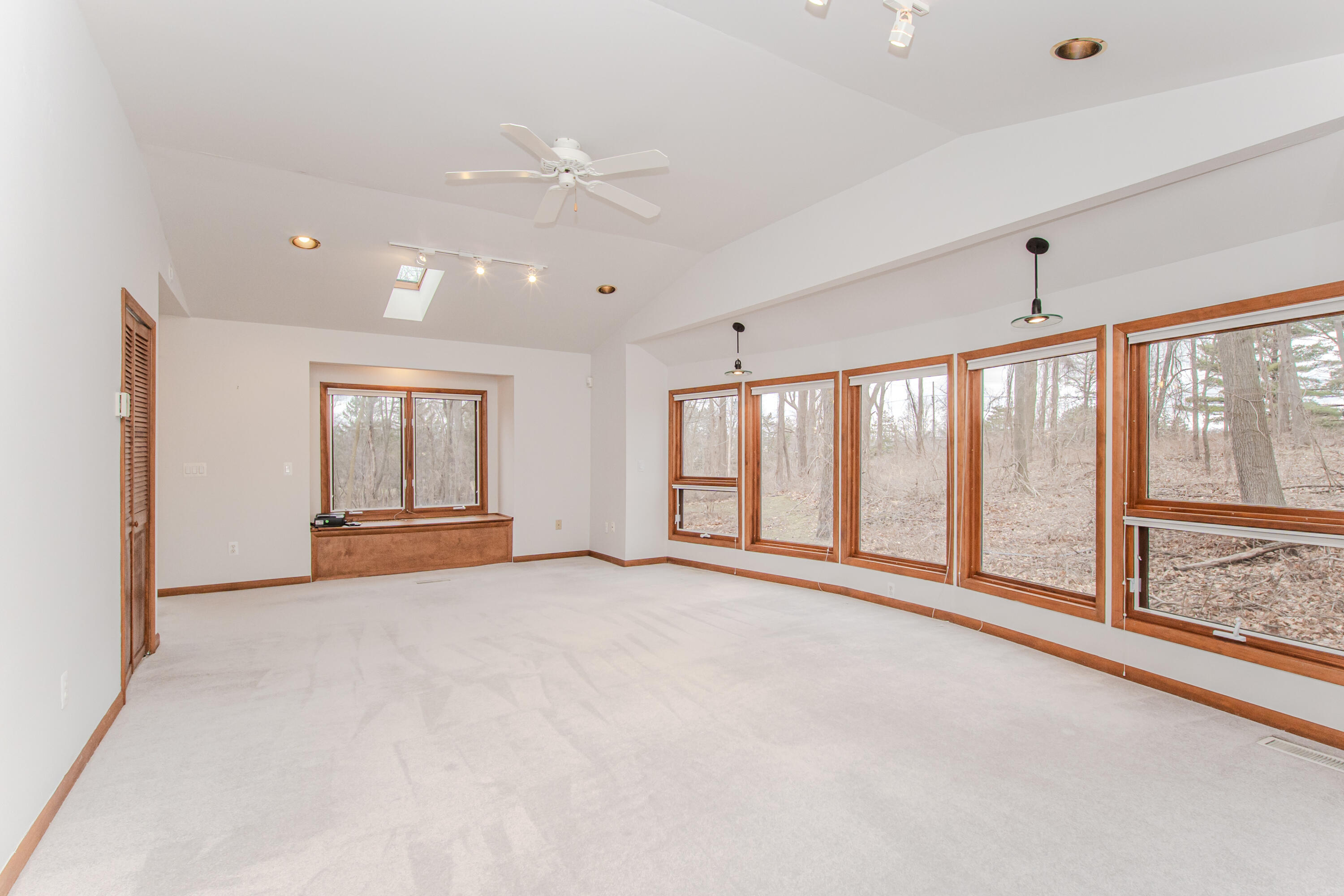 4710 Cove Road West Bloomfield, MI 48323 - Photo 57 of 121 09525012083_163