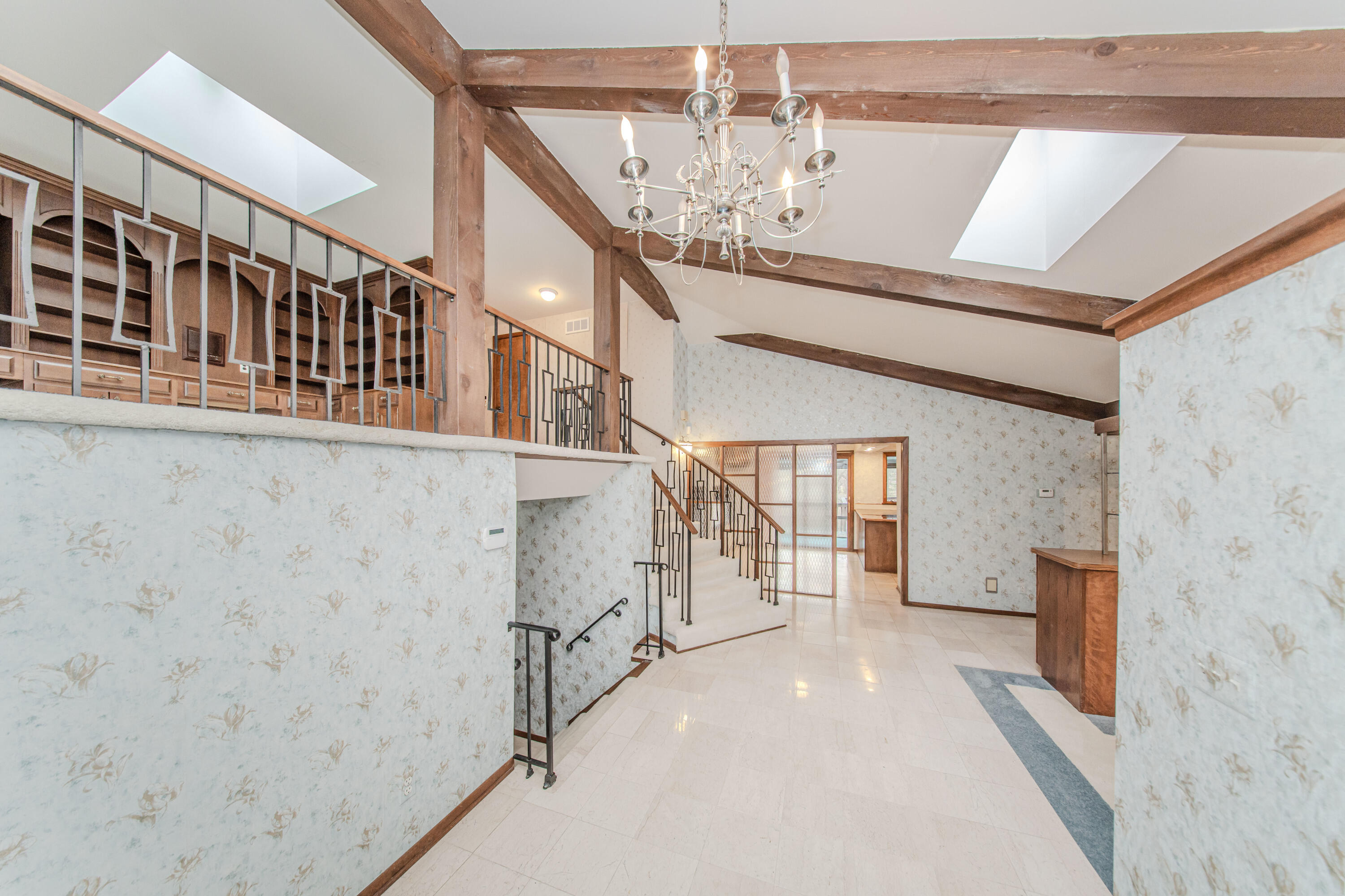4710 Cove Road West Bloomfield, MI 48323 - Photo 7 of 121 04125012083_96