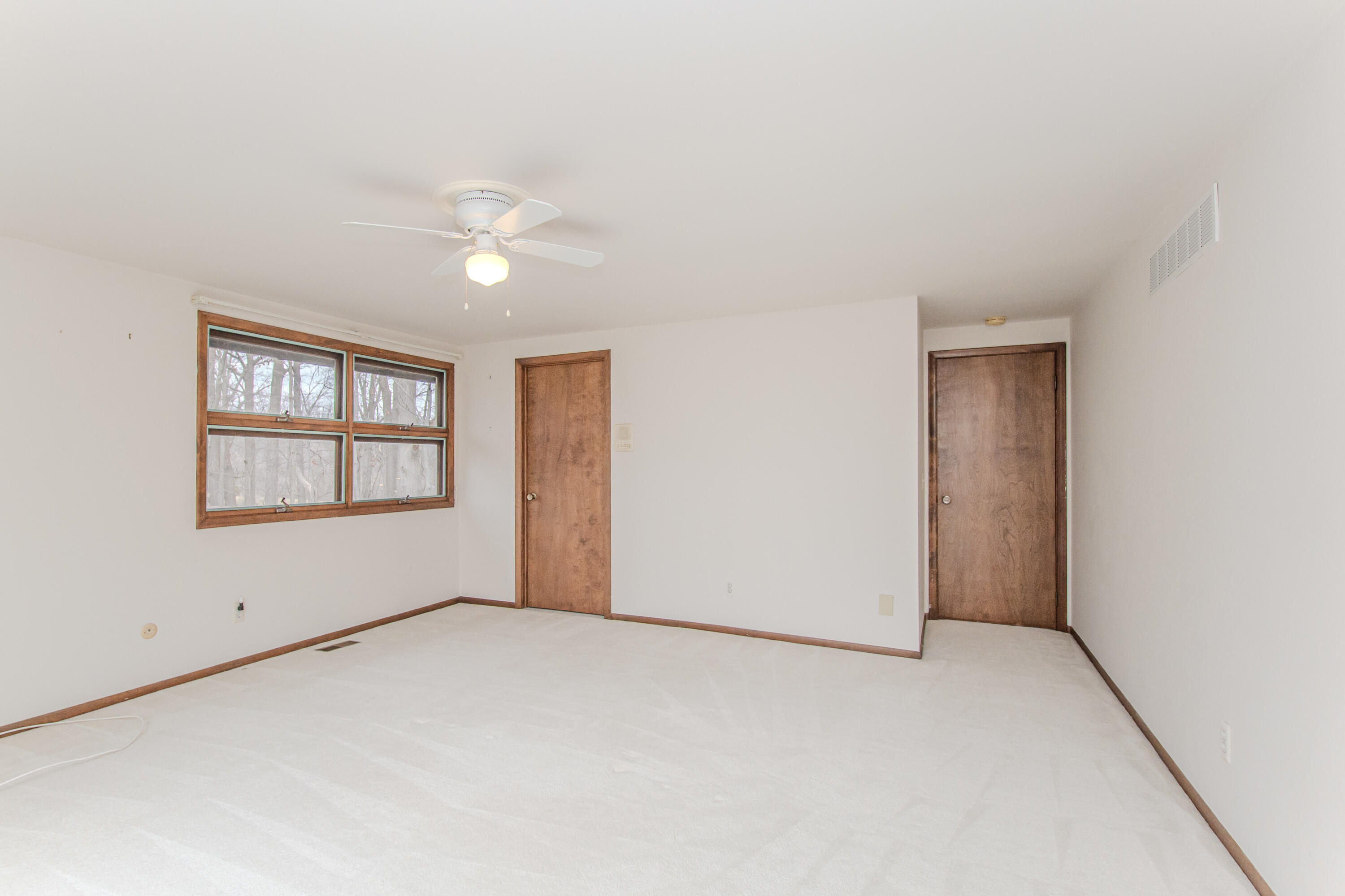 4710 Cove Road West Bloomfield, MI 48323 - Photo 76 of 121 11725012083_152