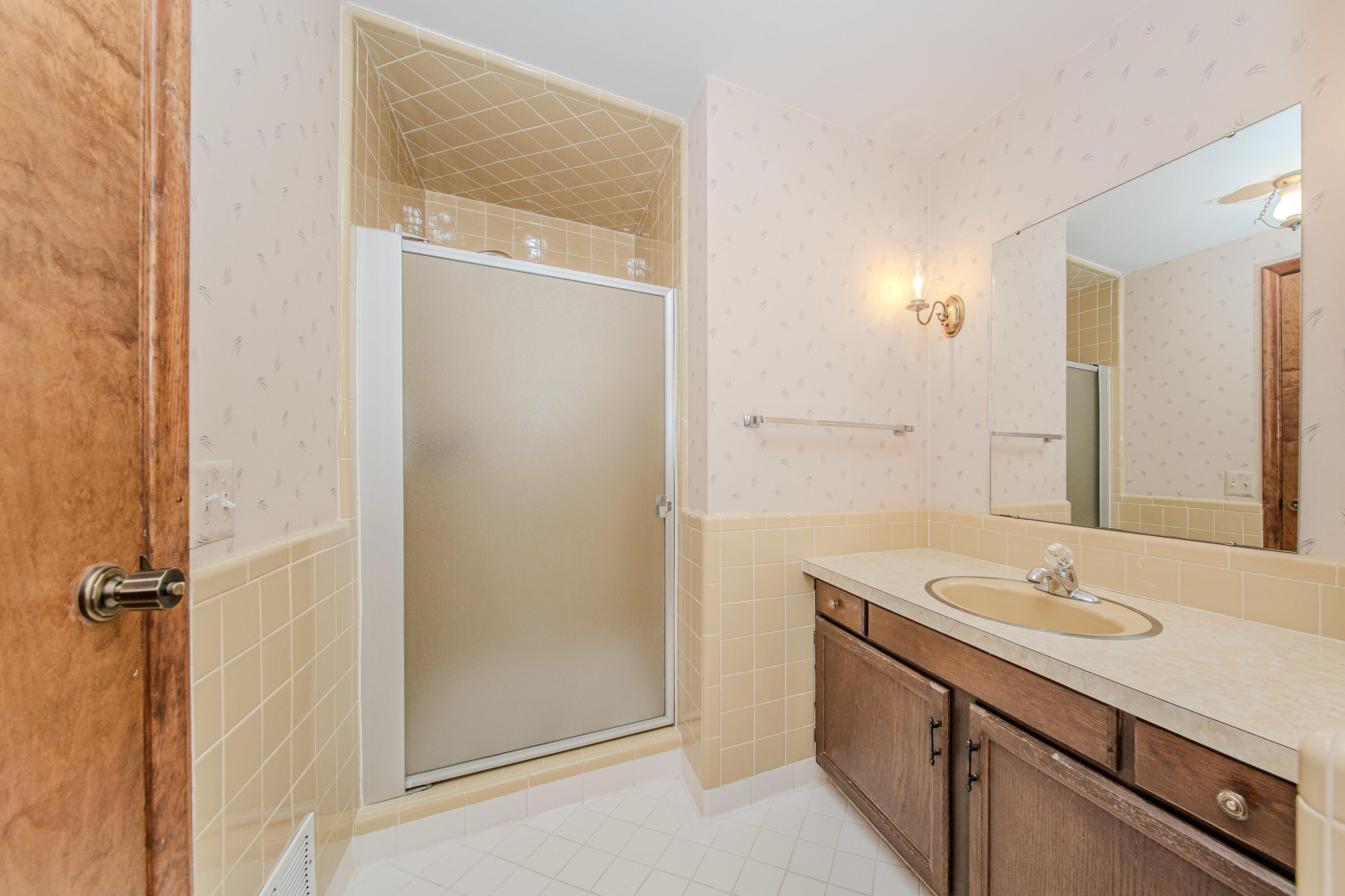 4710 Cove Road West Bloomfield, MI 48323 - Photo 94 of 121 13625012083_155