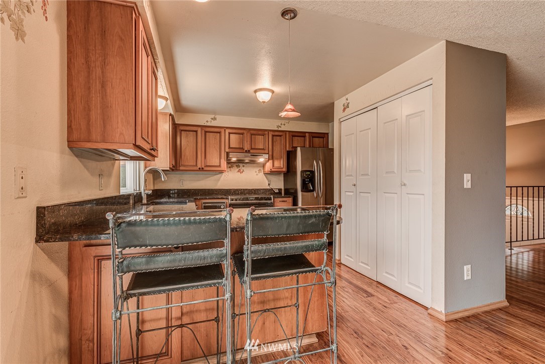 2528 191st Street Southeast Bothell, WA 98012 - Photo 11 of 34 Gallery Image 11