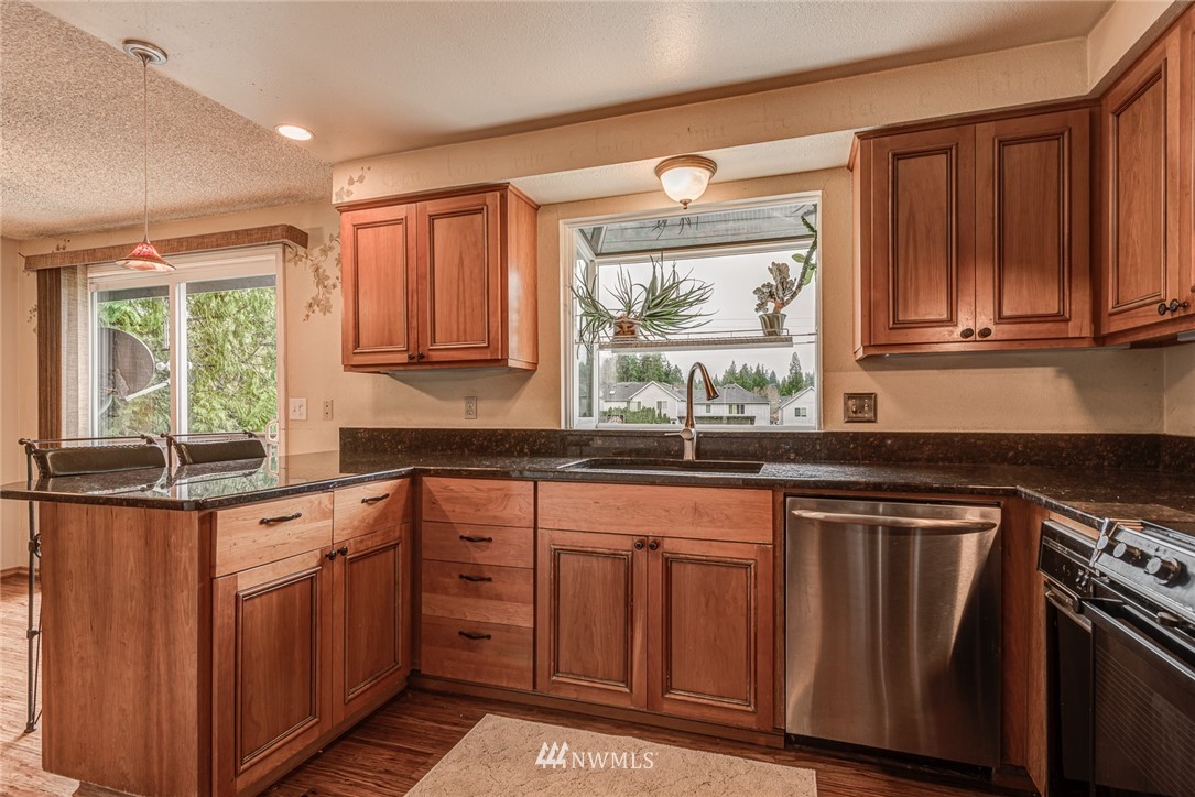 2528 191st Street Southeast Bothell, WA 98012 - Photo 13 of 34 Gallery Image 13