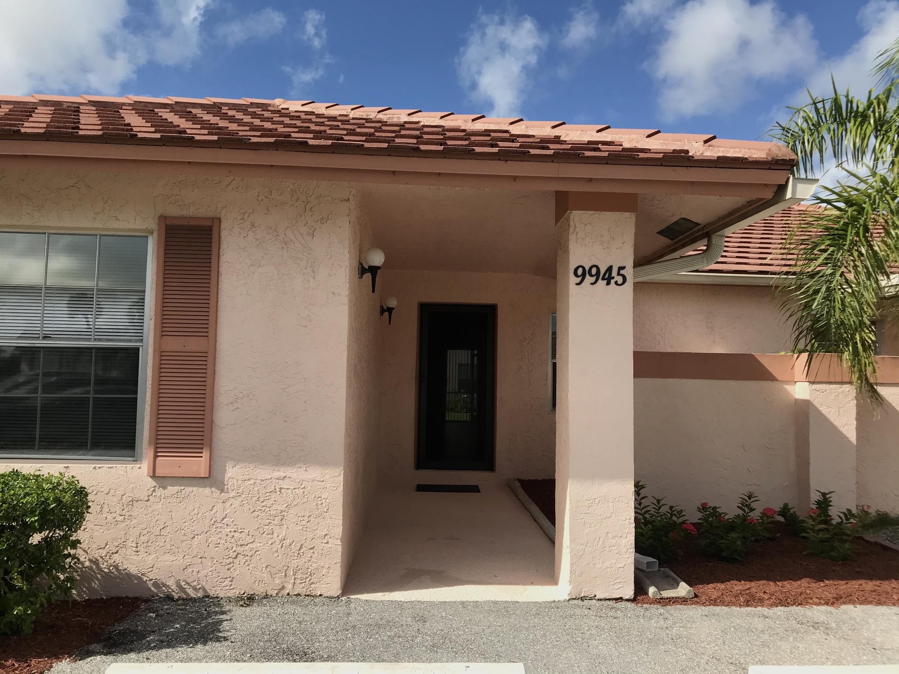 9945 Three Lakes Circle Boca Raton, FL 33428 - Photo 2 of 38 entrance