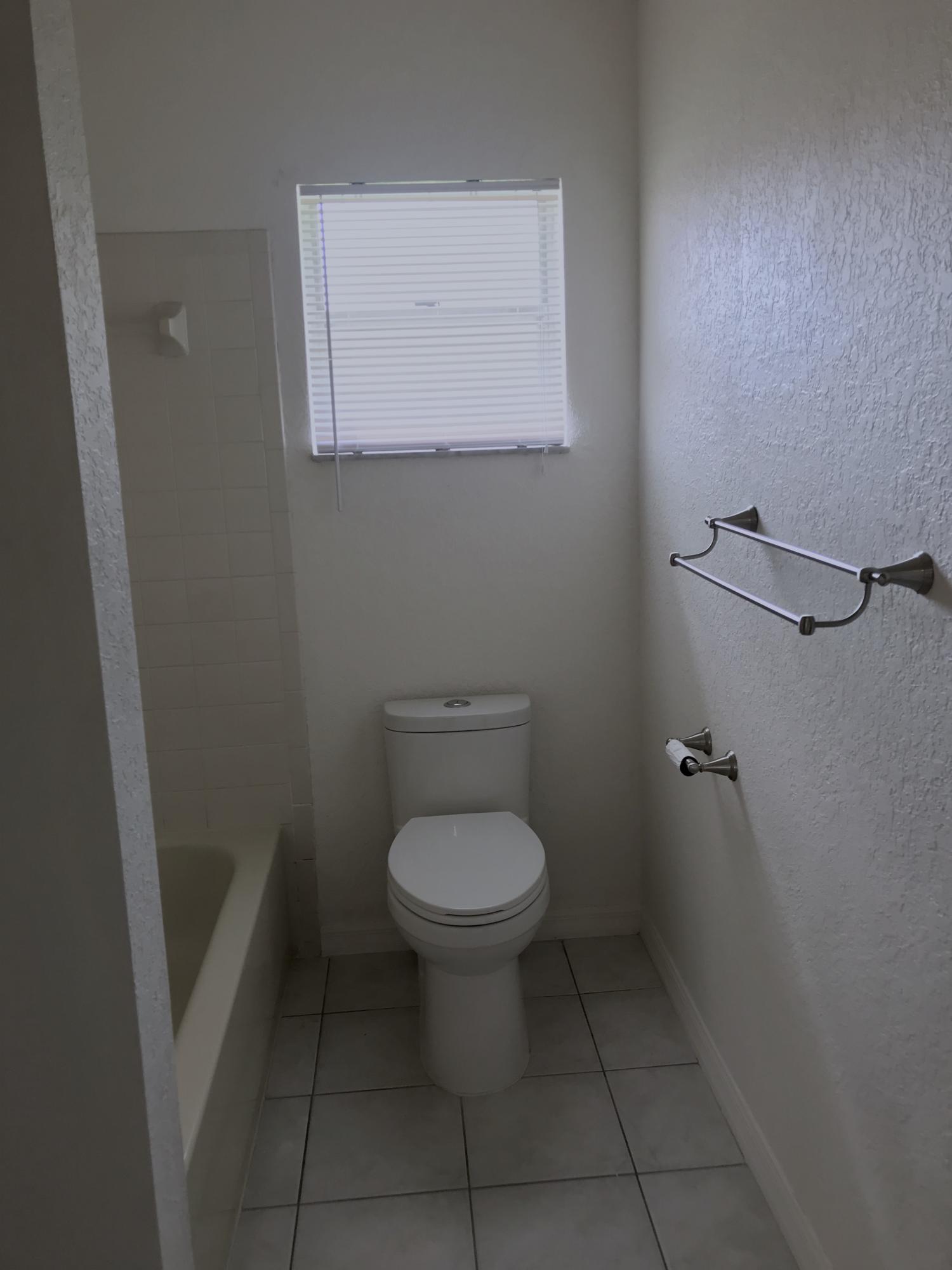 9945 Three Lakes Circle Boca Raton, FL 33428 - Photo 29 of 38 2nd bath