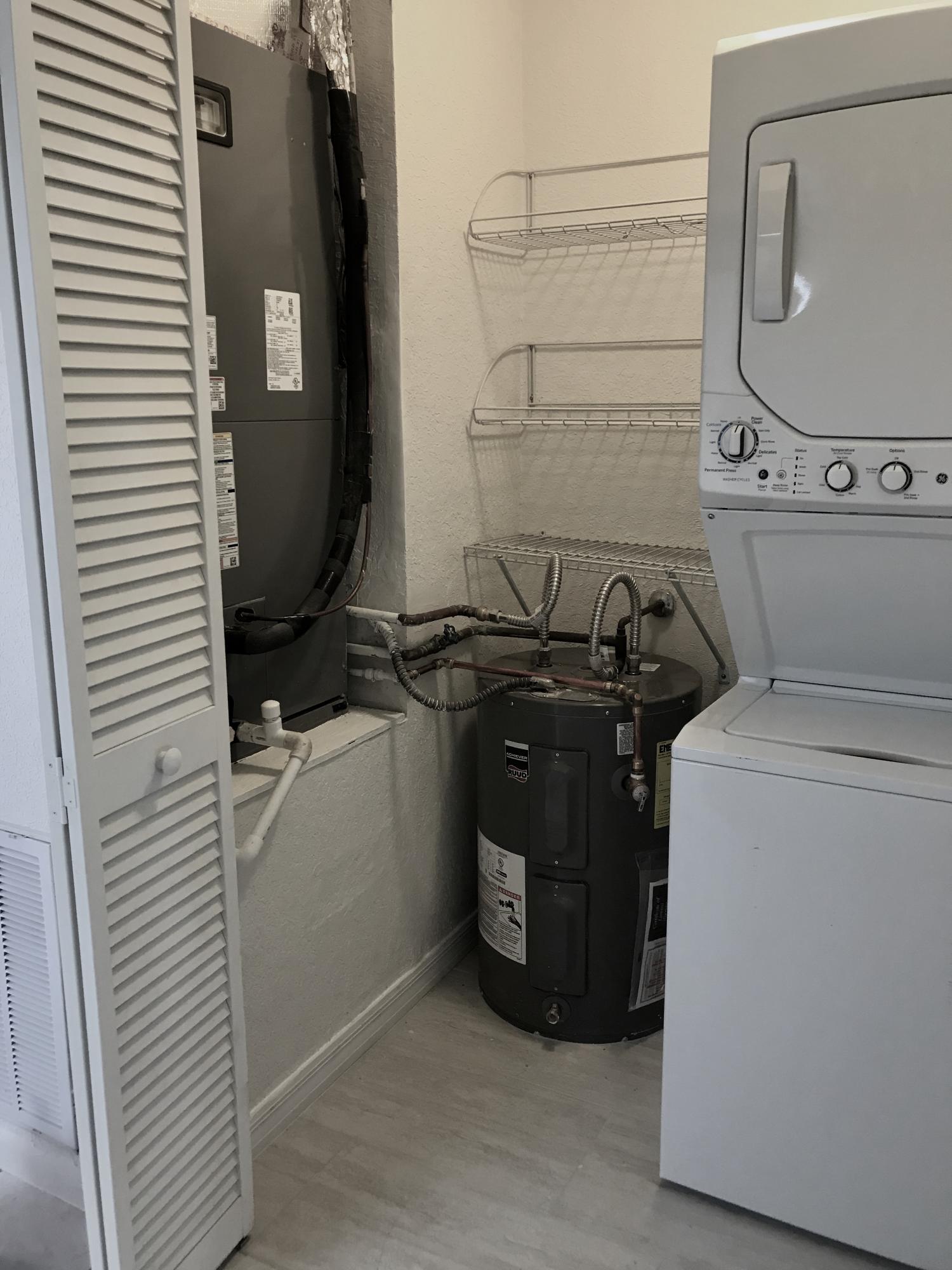 9945 Three Lakes Circle Boca Raton, FL 33428 - Photo 32 of 38 laundry +