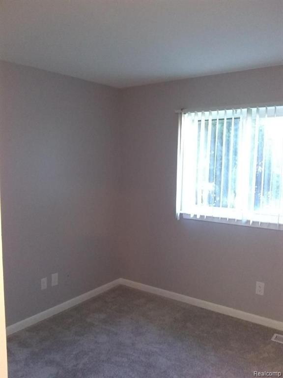 13229 Frazho Road Warren, MI 48089 - Photo 9 of 20